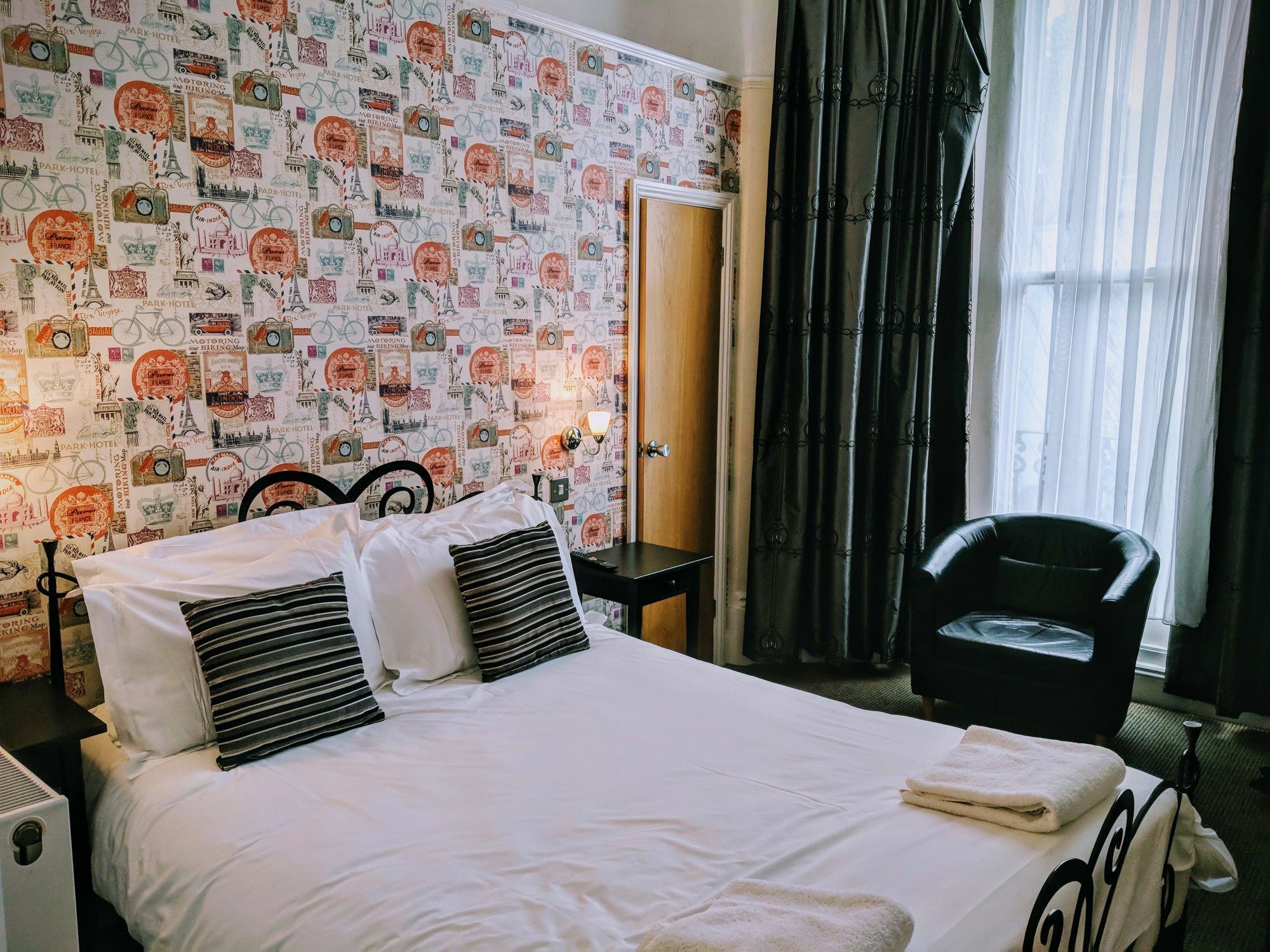Alvia Hotel Hove Extérieur photo